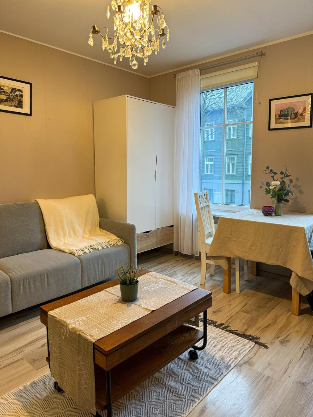Apartment Stylish 2-room Near Kadriorg *